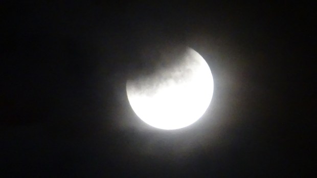 Lunar Eclipse early on
